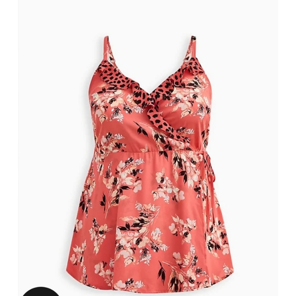 torrid Tops - NWT Torrid Top 1x